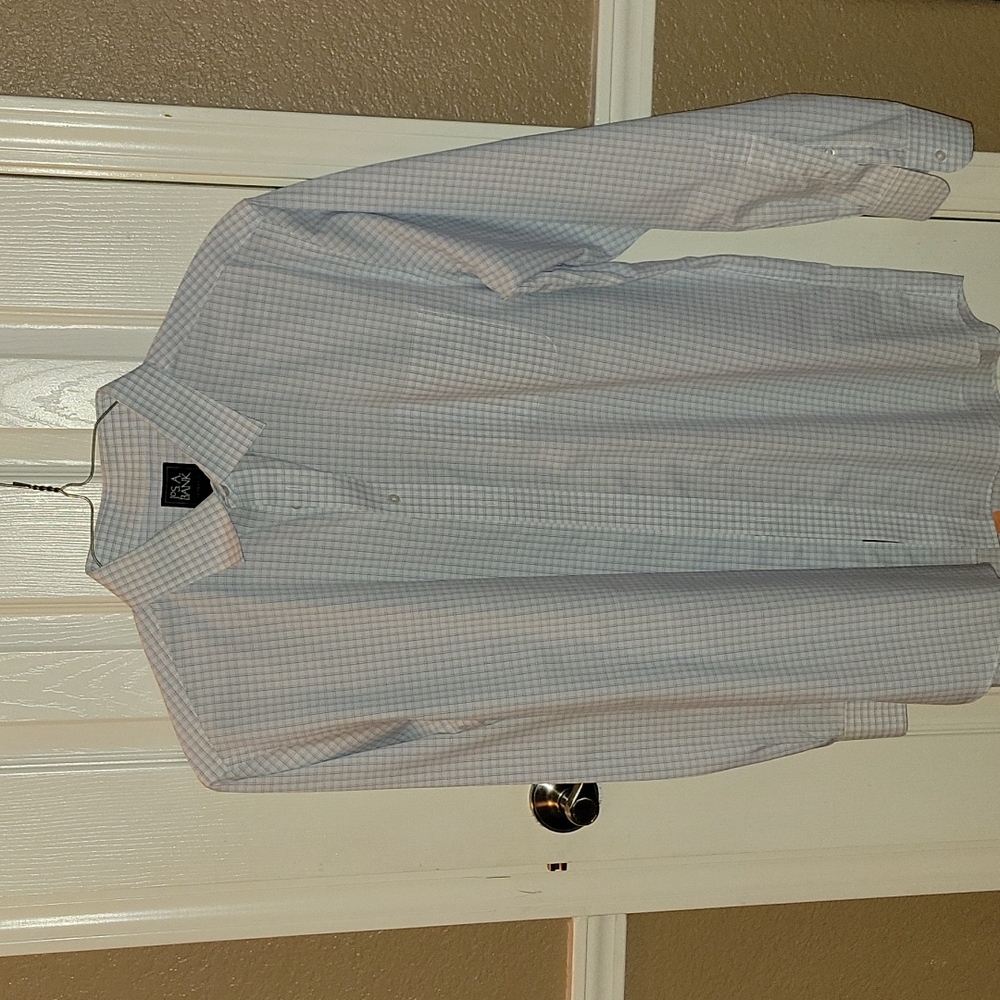 JoS A BANKS MENS DRESS SHIRT SZ 171/2 -35 LIKE NEW GENTLY WORN
